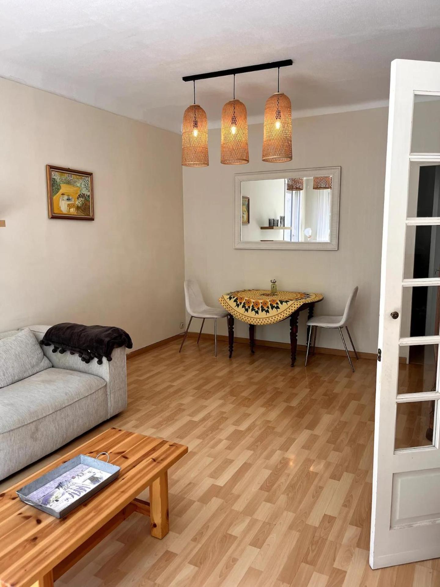 ארל Appartement Vue Sur Le Rhone מראה חיצוני תמונה